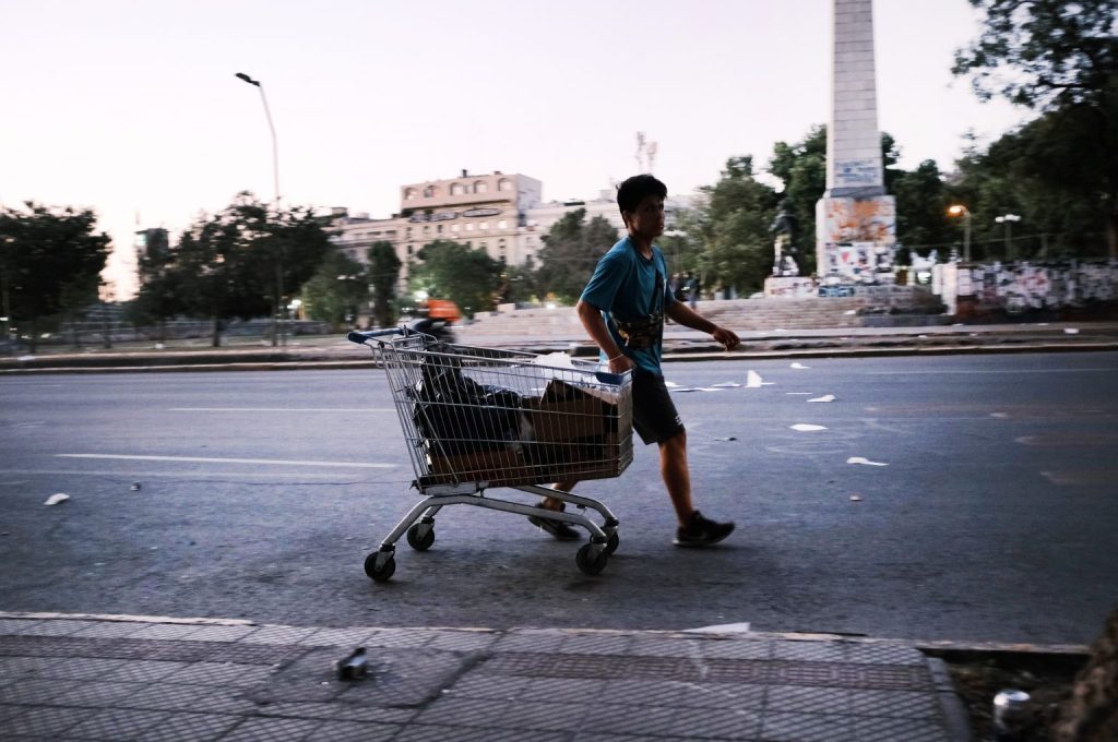 9 Places to Find Food After a Collapse of Society- Will You Be Able to Survive When It&nbsp;Happens?