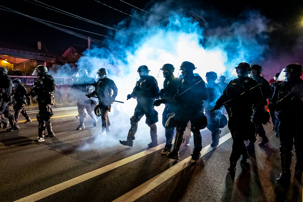 THE PICTURE ILLUSTRATING THIS ARTICLE SAYS IT ALL! The 9 Golden Rules of Surviving Martial Law: America – the greatest nation on earth – is currently facing unprecedented times of social unrest, and dare I say, this is just the&nbsp;beginning.